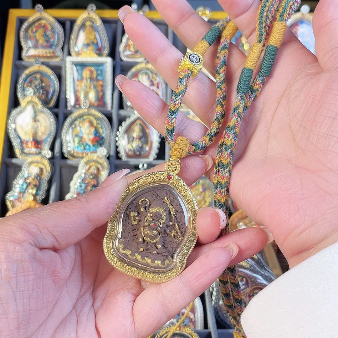 泥塑大黑天手工擦擦吊坠藏银镀金色壳有绳有礼盒