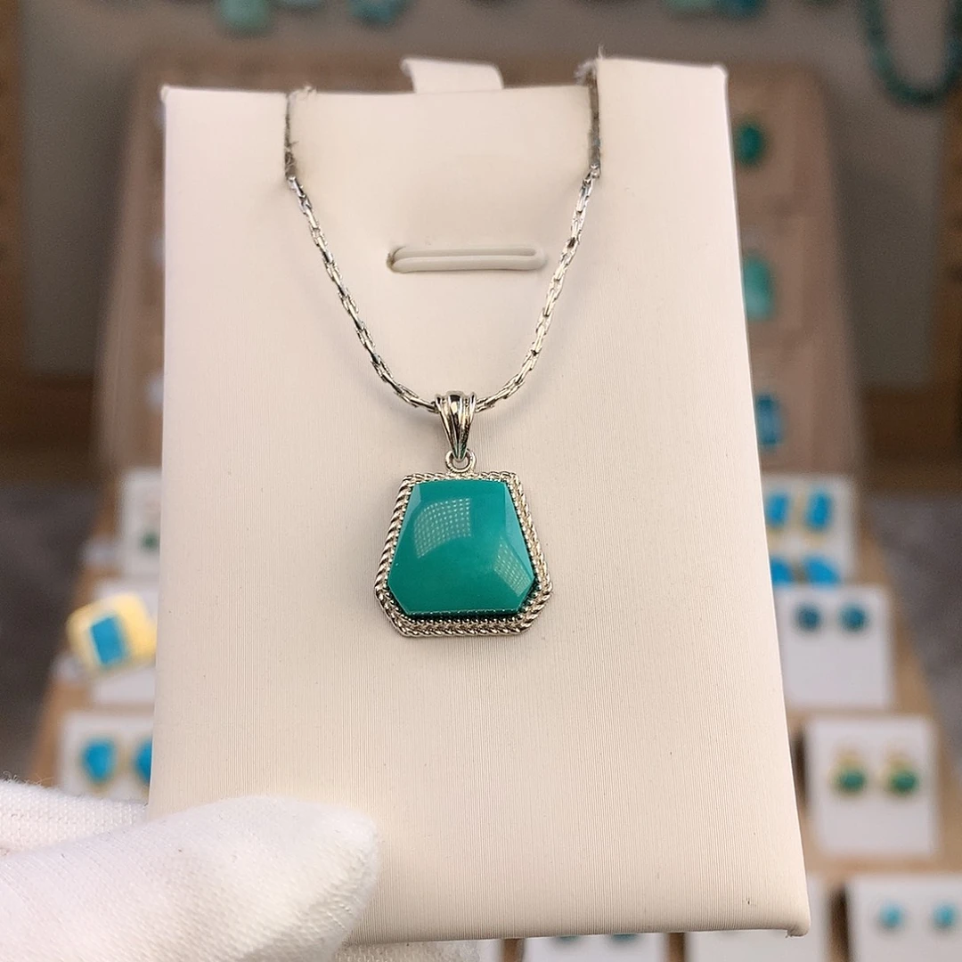 绿松石未镶嵌吊坠(不含链)