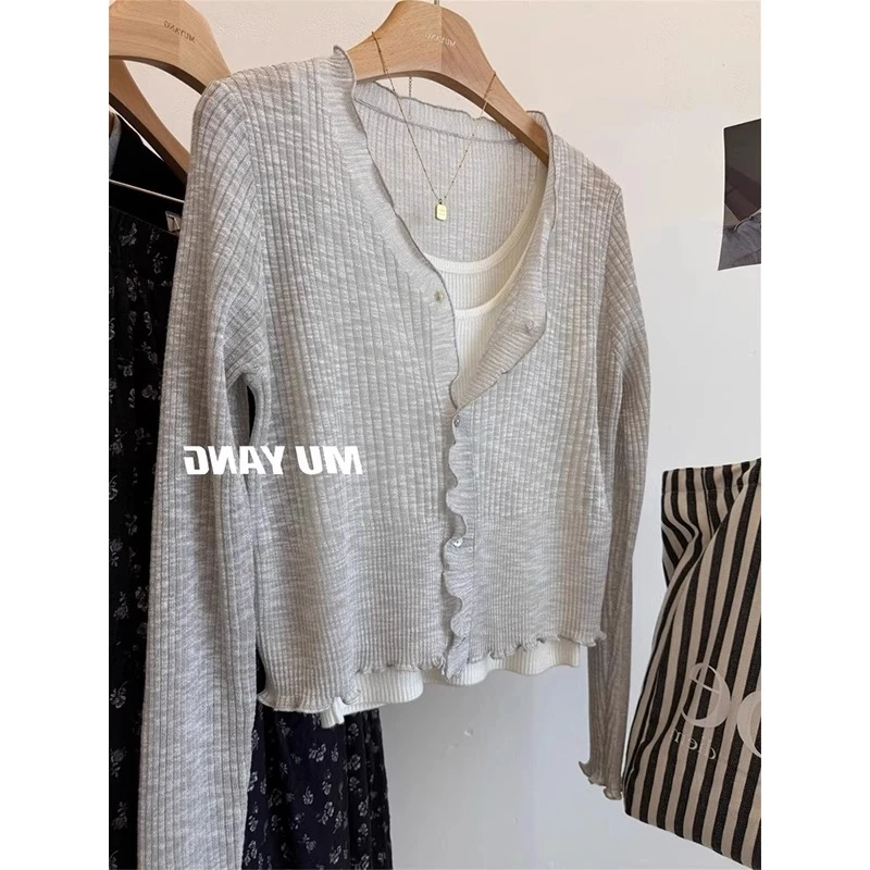 灰色v领木耳边冰丝针织防晒开衫女夏季披肩外搭配裙子短款薄外套