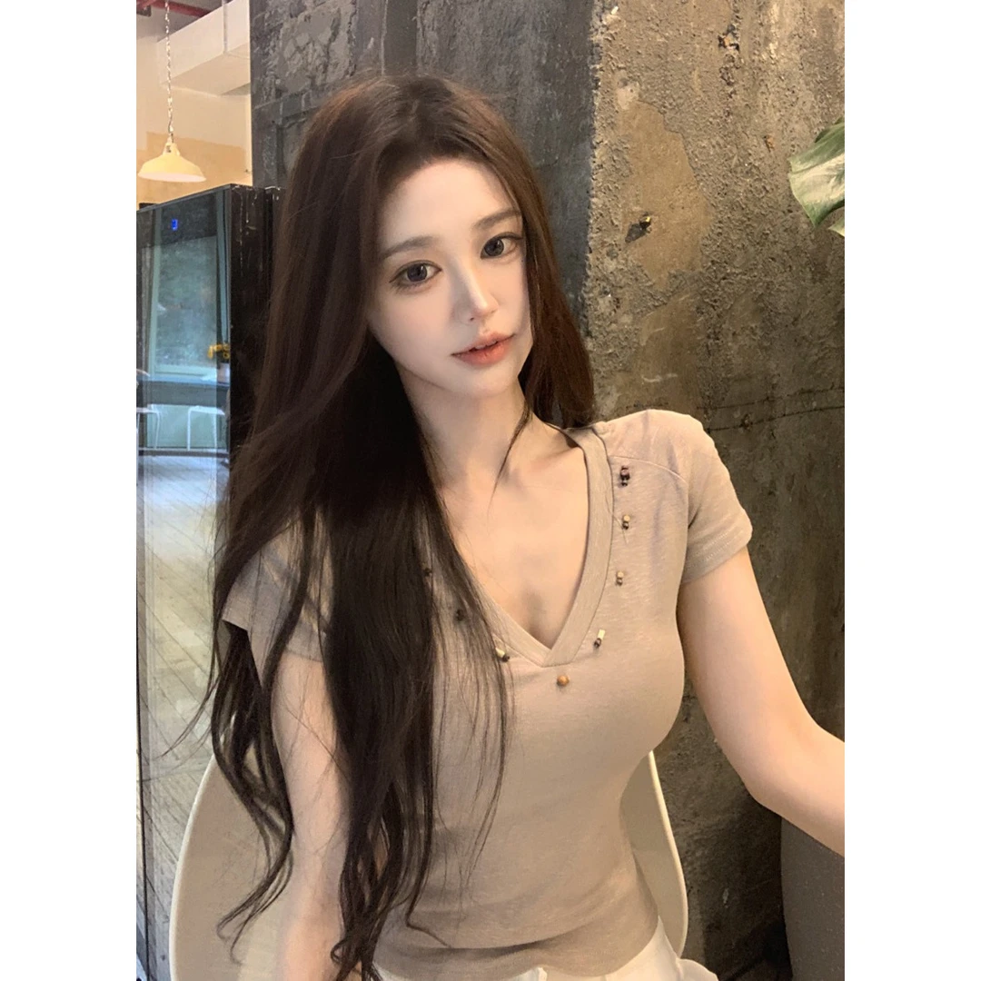 夏季新款法式复古辣性感 V领钉珠短袖T恤女针织修身显瘦百搭上衣