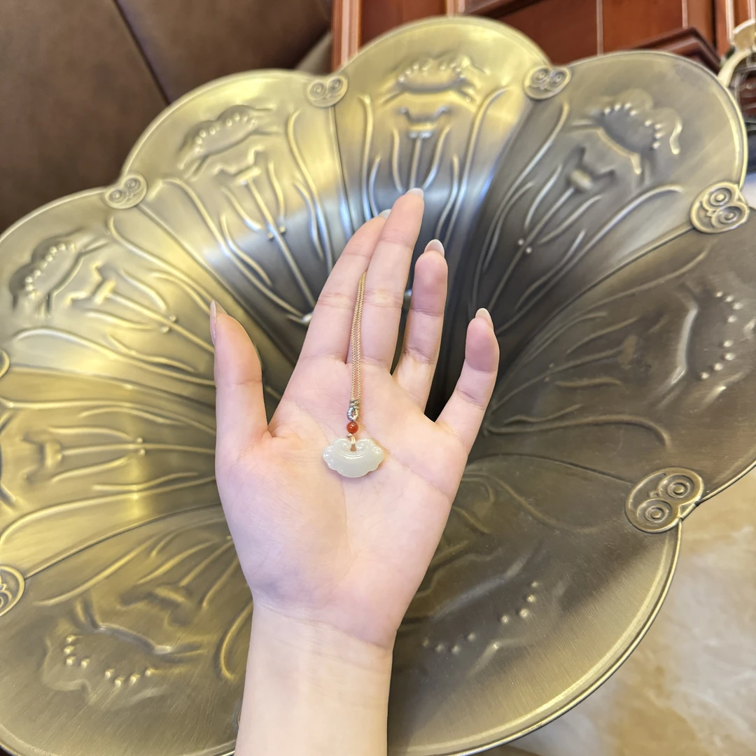 源源手作*和田玉如意项链