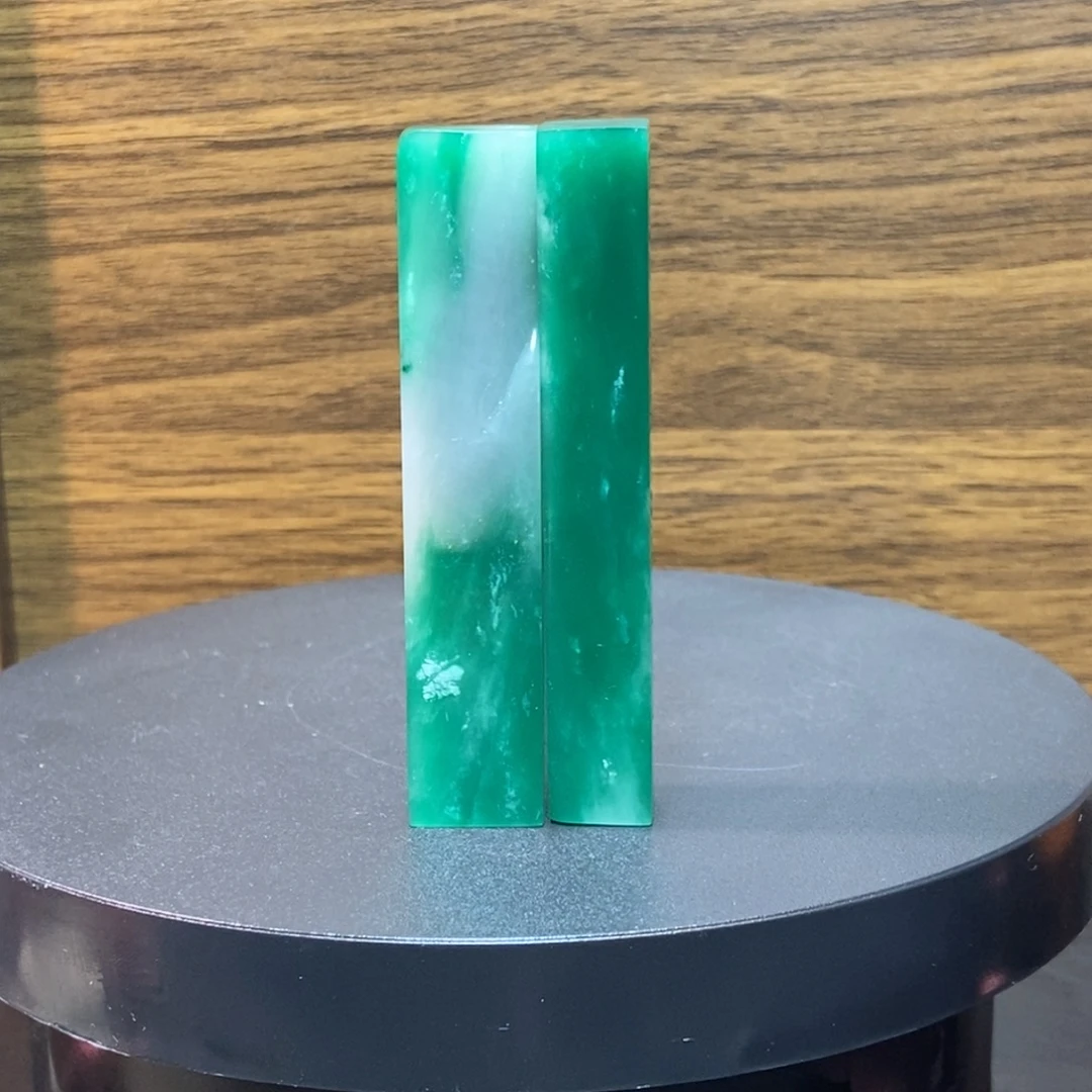 寿山石印石新绿两方