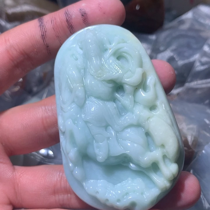 翡翠未镶嵌颈饰保真天然a货翡翠