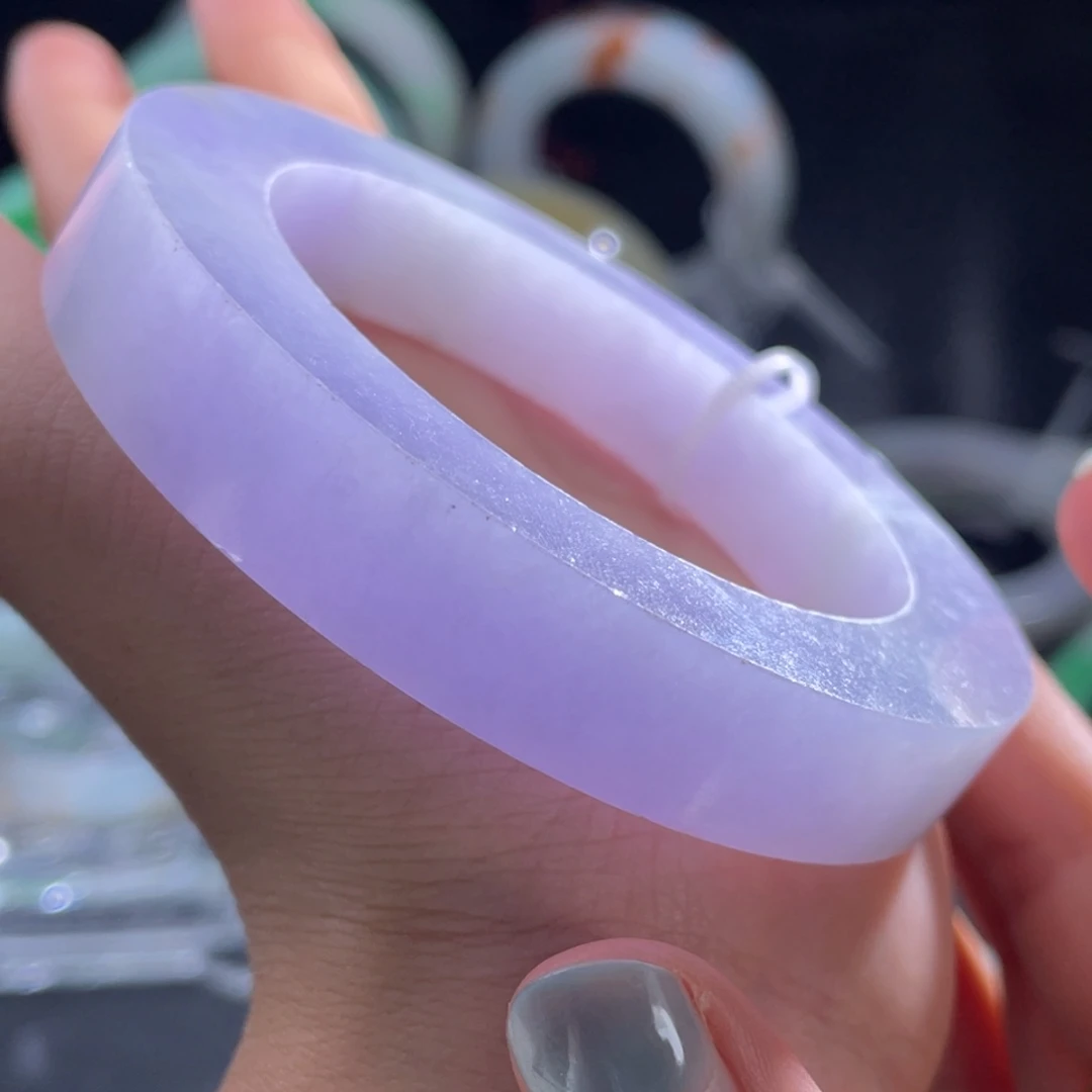 未镶嵌手镯定制翡翠