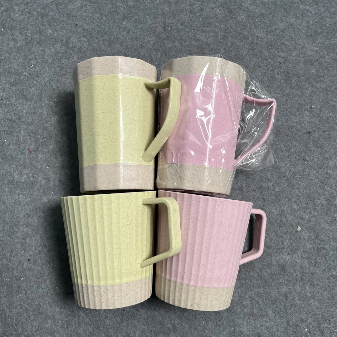 E4105 多花色麦秸杆双色竖纹漱口杯(发2)