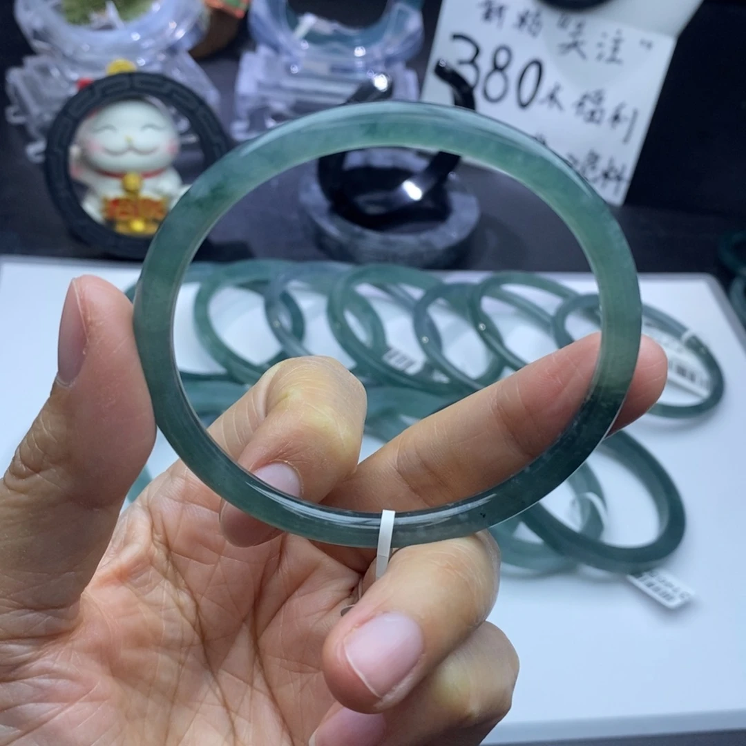 定制翡翠未镶嵌成品买断