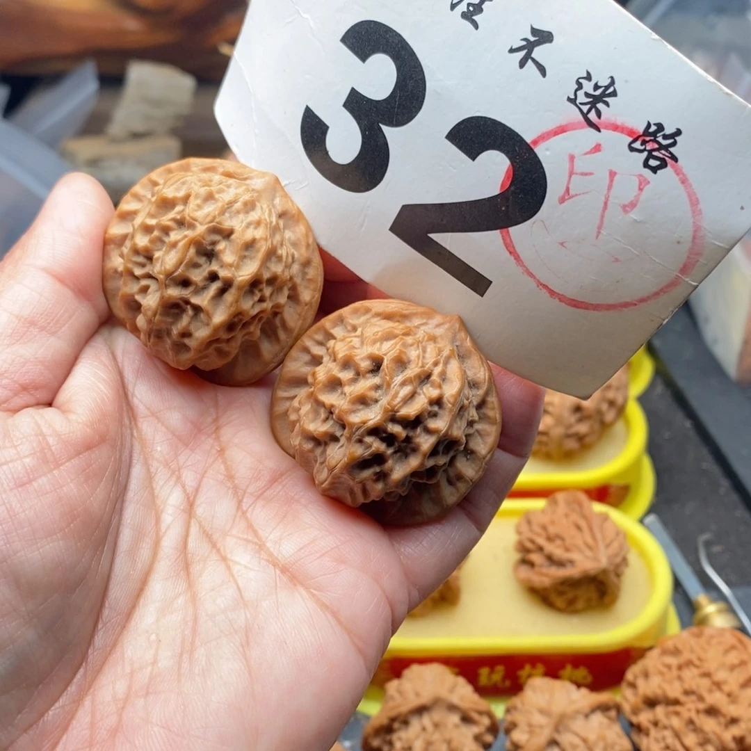 把件文玩核桃38瓷娃娃