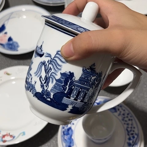 陶瓷办公杯一个陶瓷