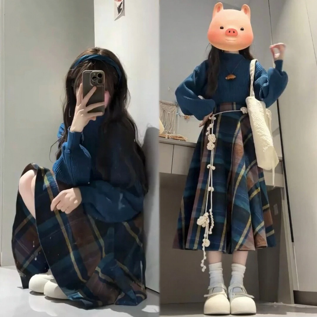 2025秋冬季新款韩系温柔慵懒风克莱因蓝针织毛衣格纹半身裙套装女