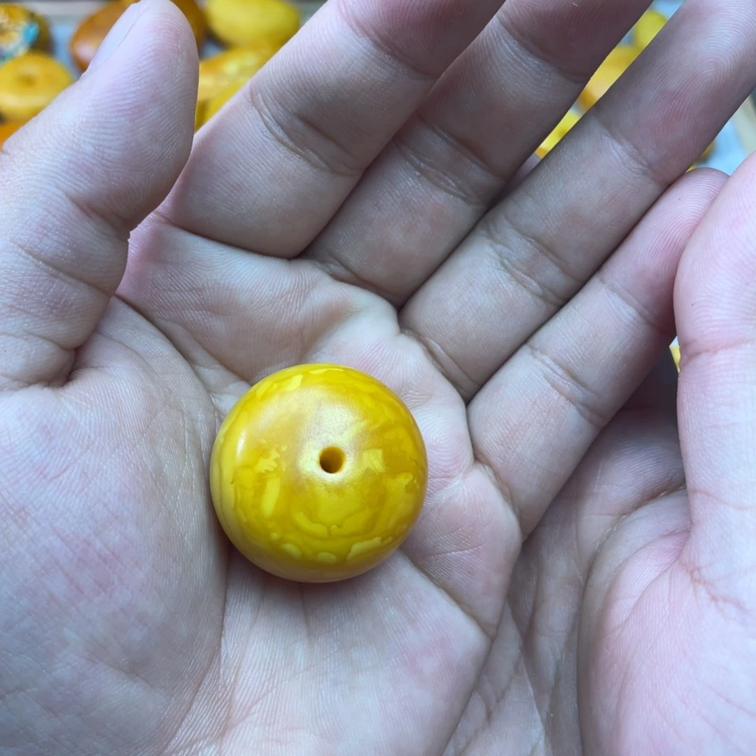 琥珀未镶嵌吊坠(不含链)