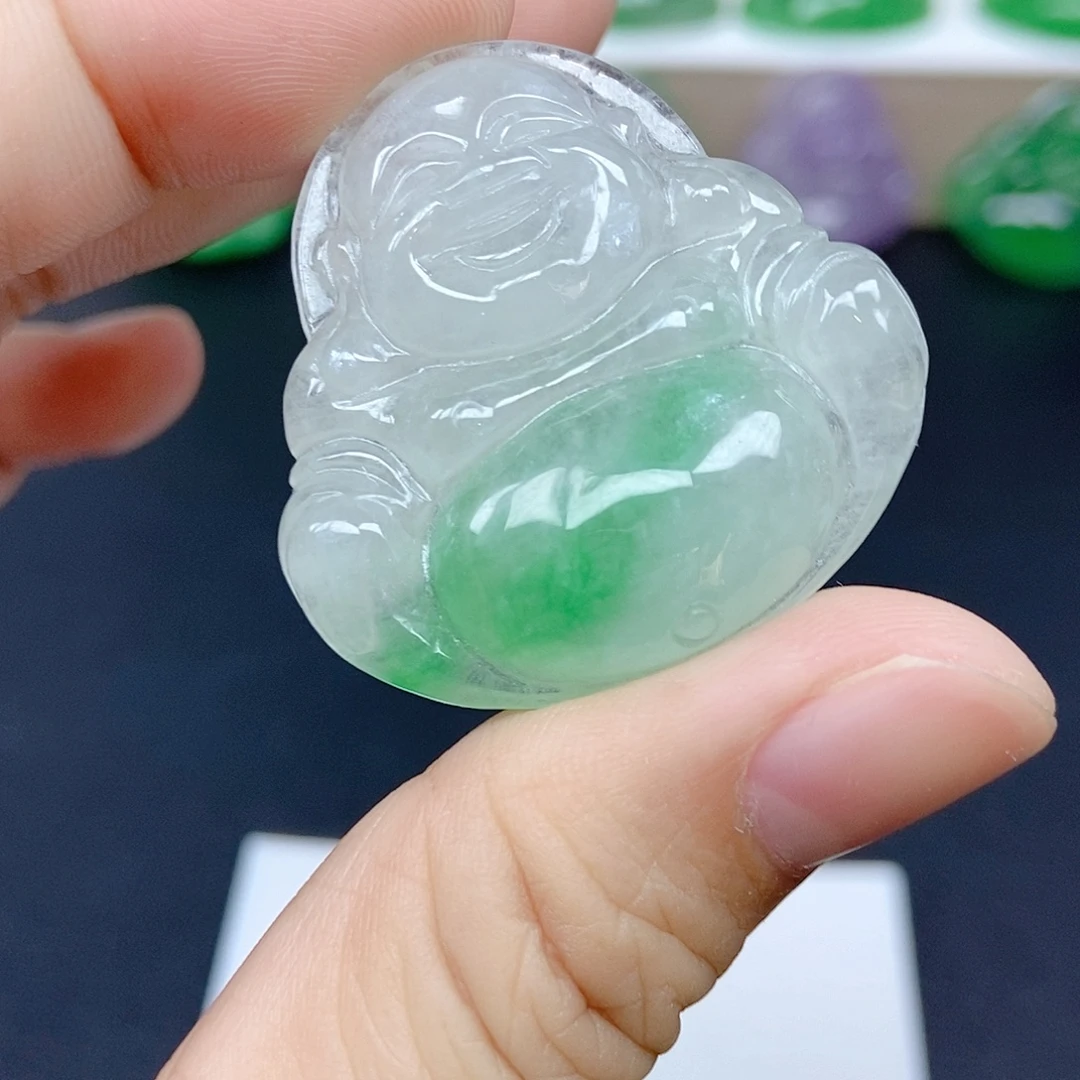 颈饰未镶嵌翡翠佛公