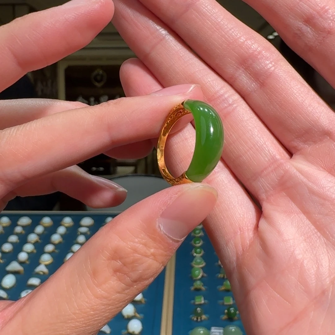 和田玉18K金镶嵌颈饰124淼淼