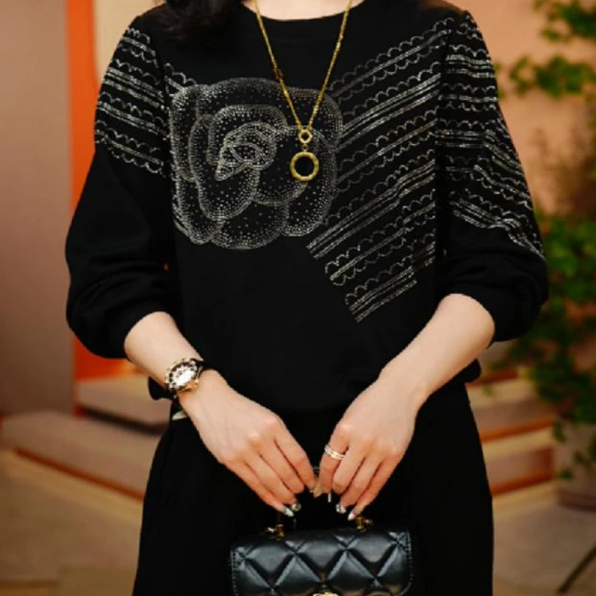 银钻山茶-极简风早秋减龄优雅轻奢时尚百搭气质上衣