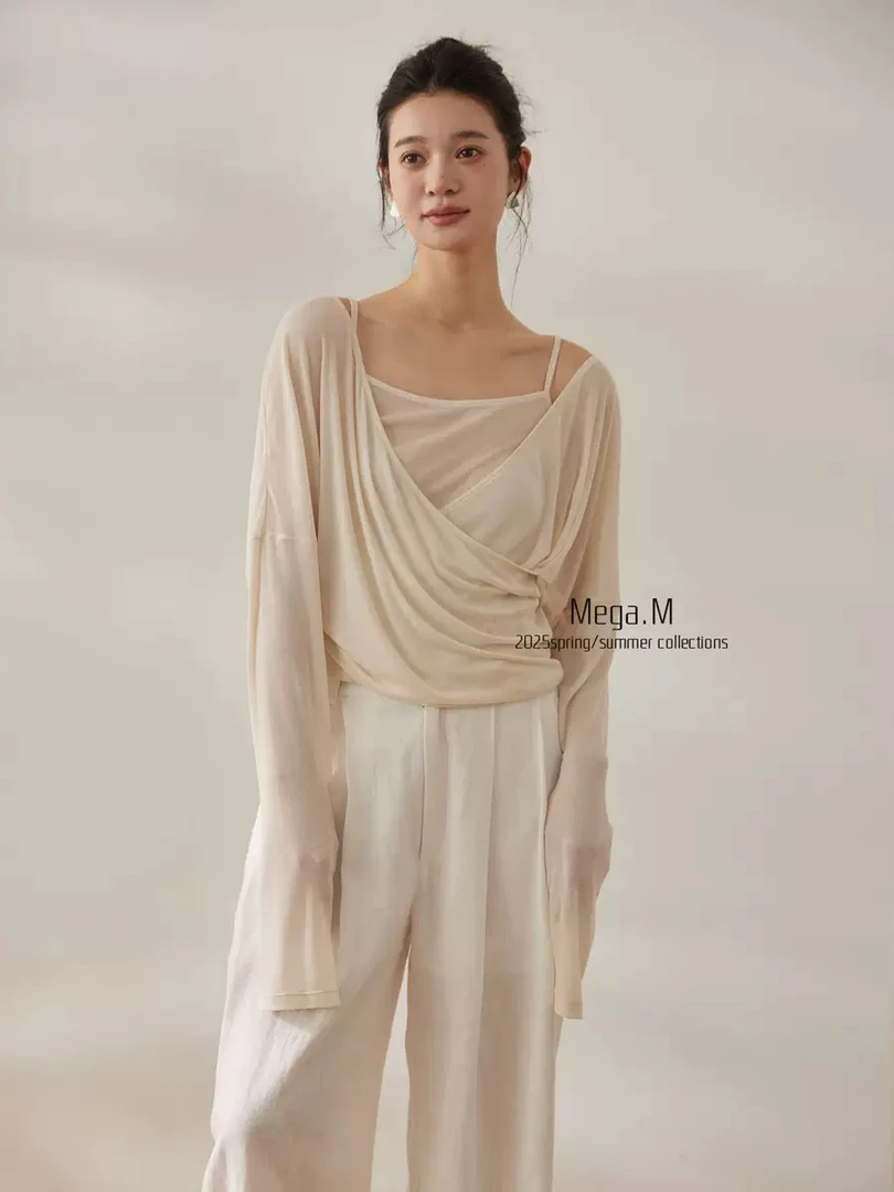 新款 轻薄极简温柔风假两件长袖T（MG06010#）MG