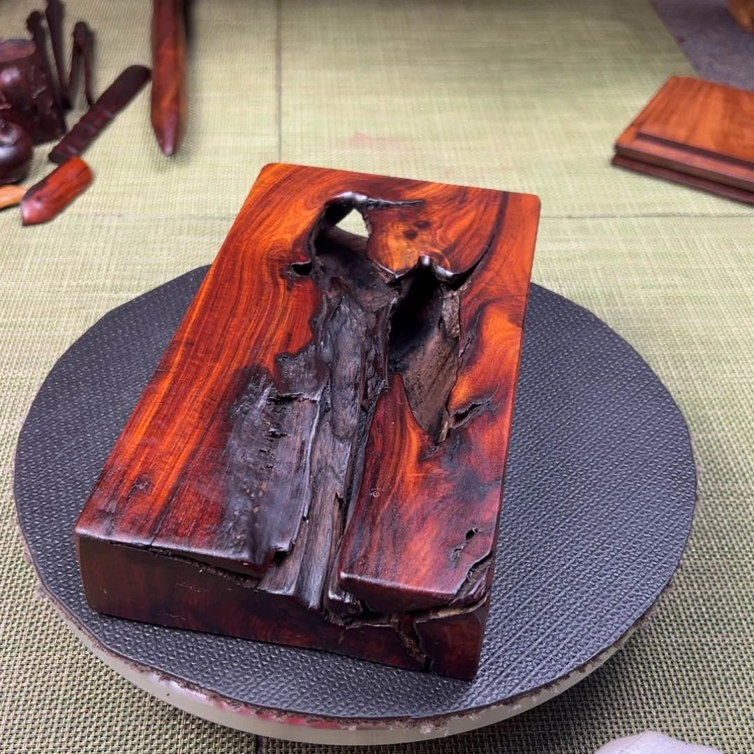 大果紫檀（缅甸花梨）（****）