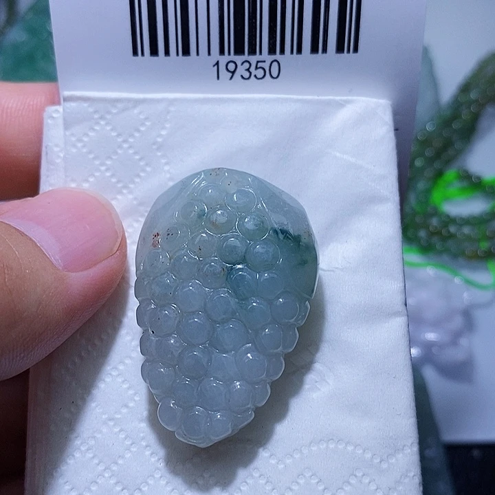 颈饰未镶嵌翡翠天光墟翡翠市场现金代购