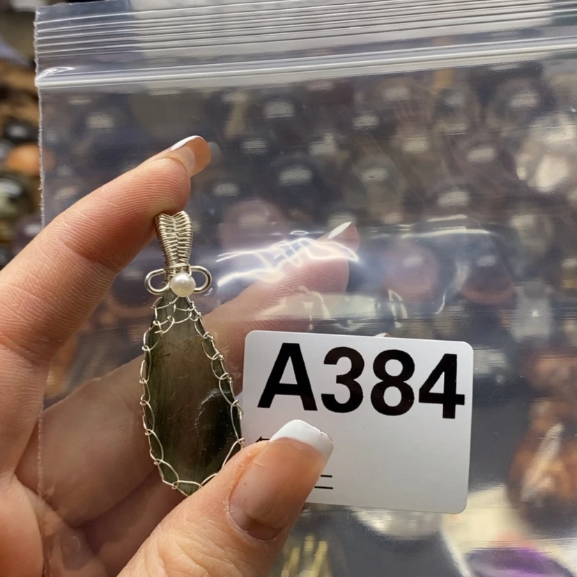 【闪购商品】水晶吊坠精品未镶嵌