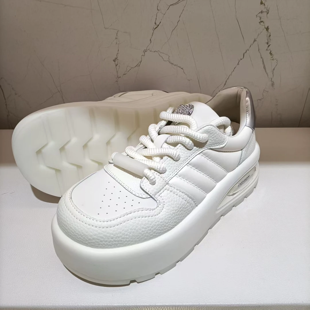 玛莎玛索板鞋低帮系带女款透气z106-602