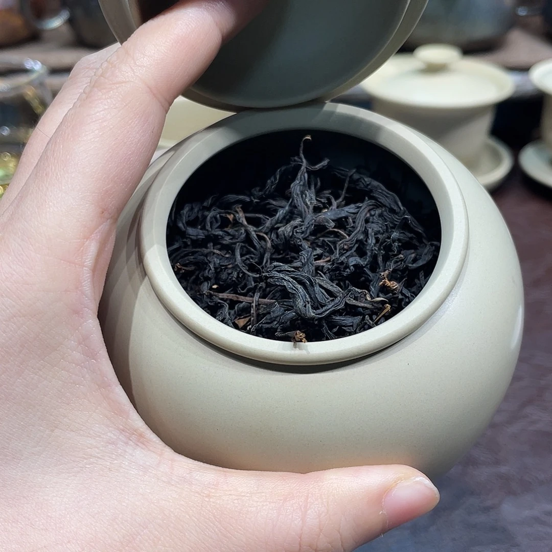 泥塑白泥小茶罐含40克秘境野红