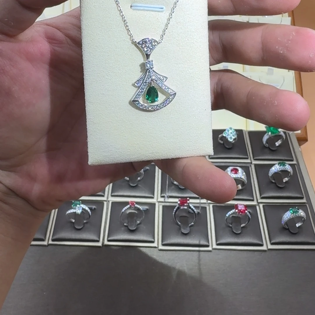 合成钻石银S925镶嵌颈饰