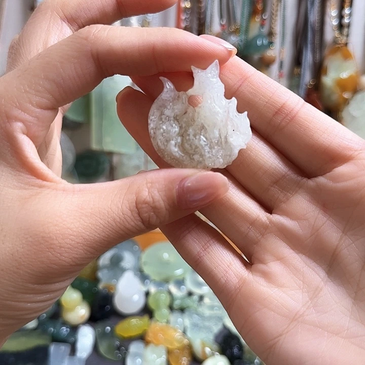 蛇纹石玉合金颈饰