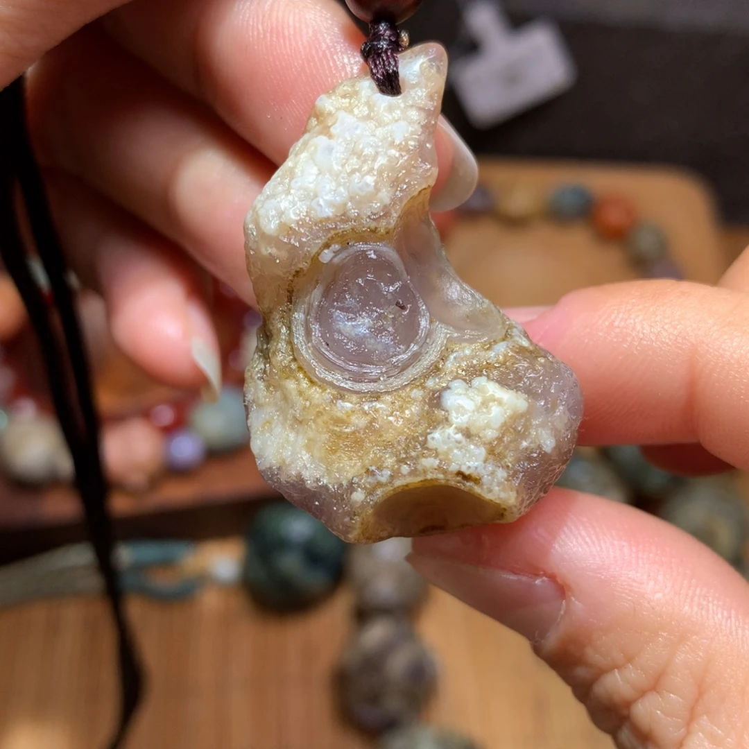 未镶嵌玛瑙/玉髓珠宝半成品