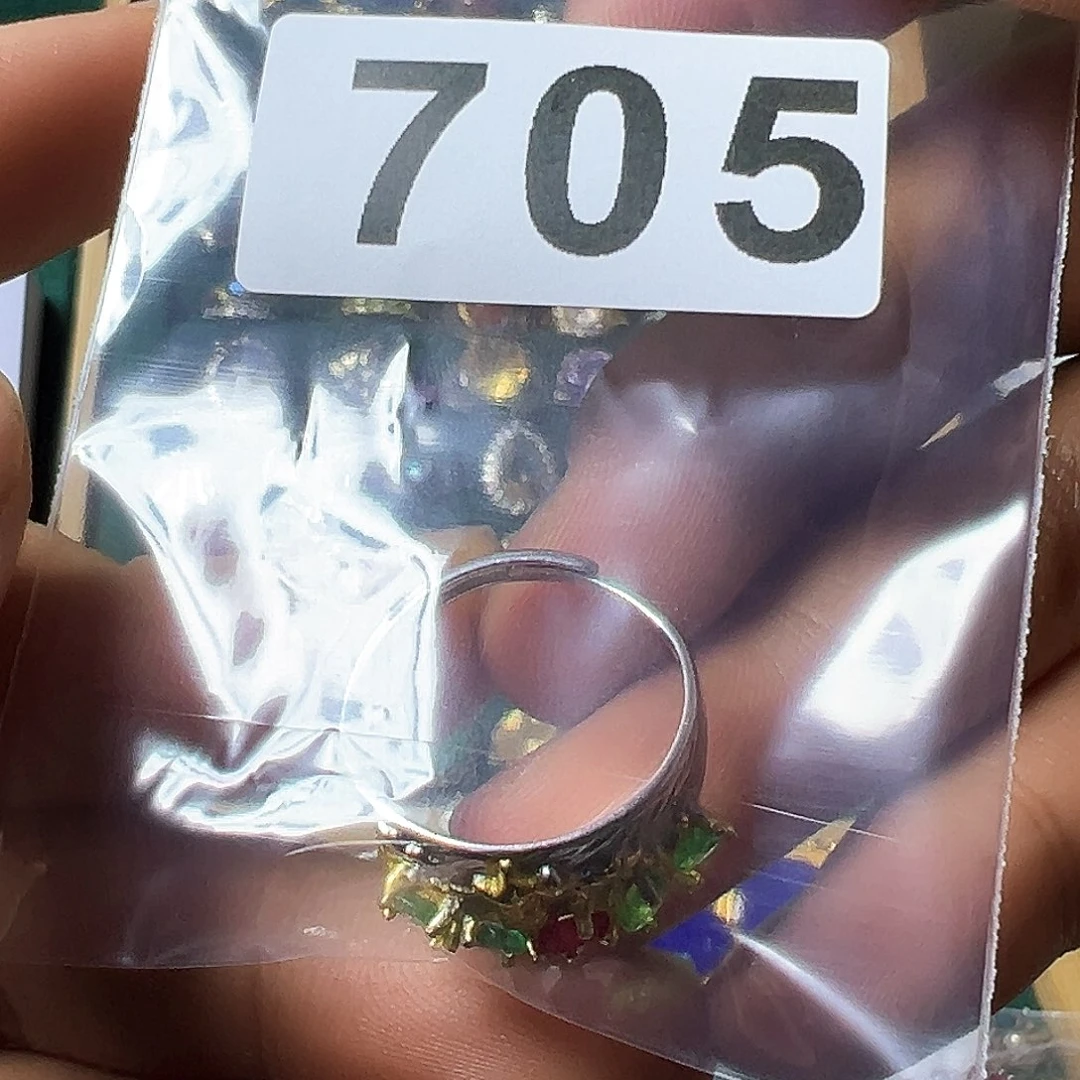 祖母绿戒指银S925镶嵌缘****茶
