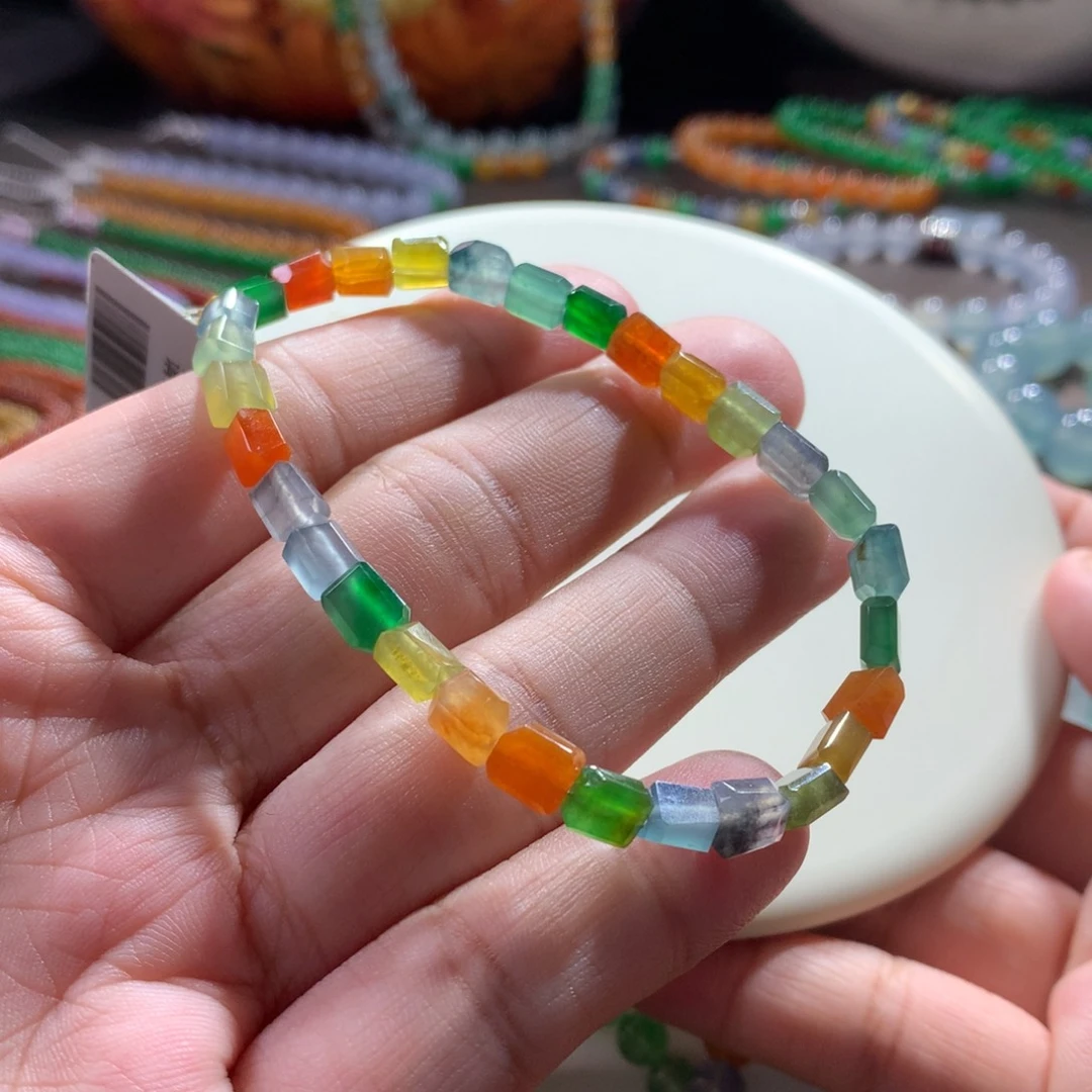 未镶嵌手链翡翠闭眼拍！货头！高冰浓艳彩多巴胺彩虹方糖手串