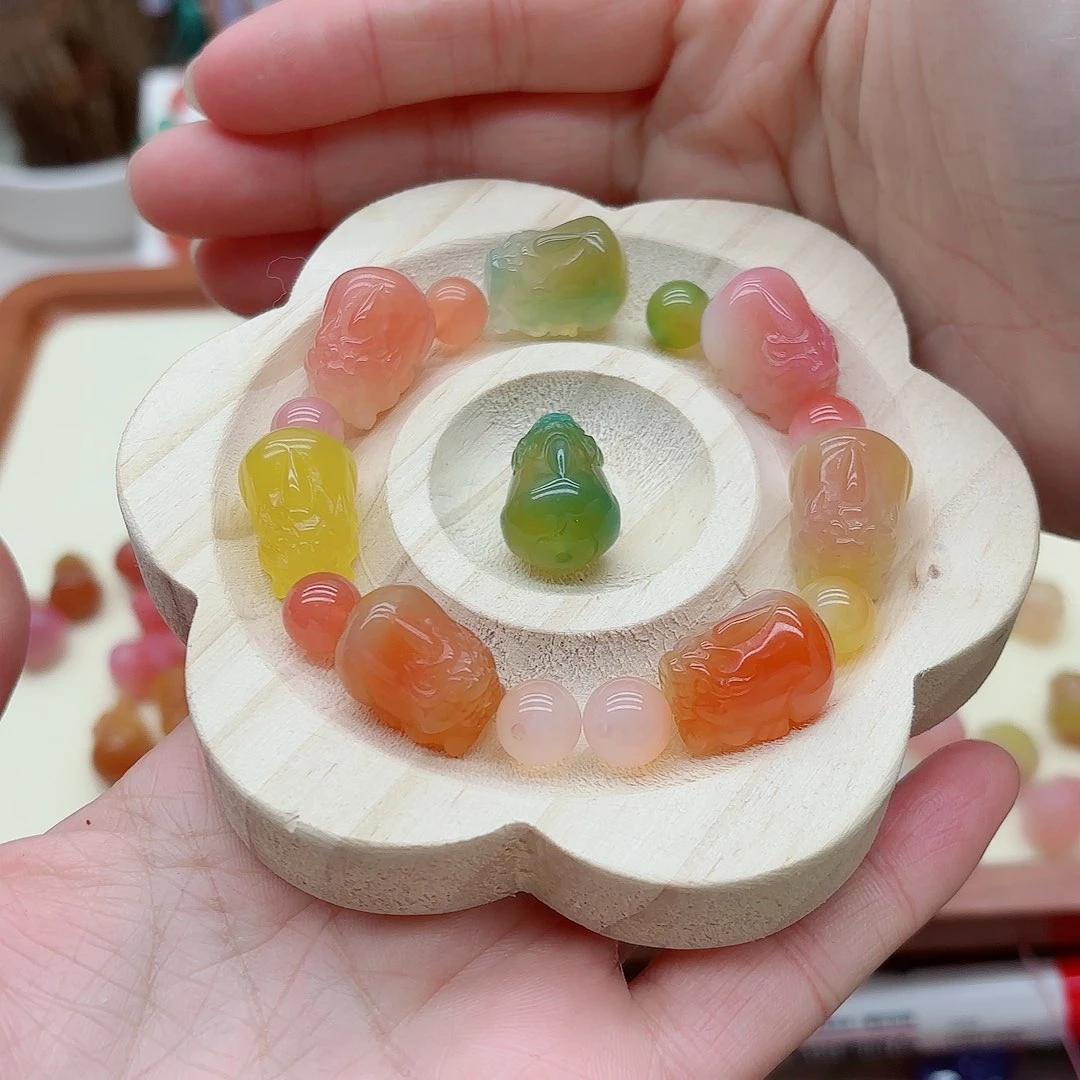 玛瑙/玉髓挂件未镶嵌盐源玛瑙055