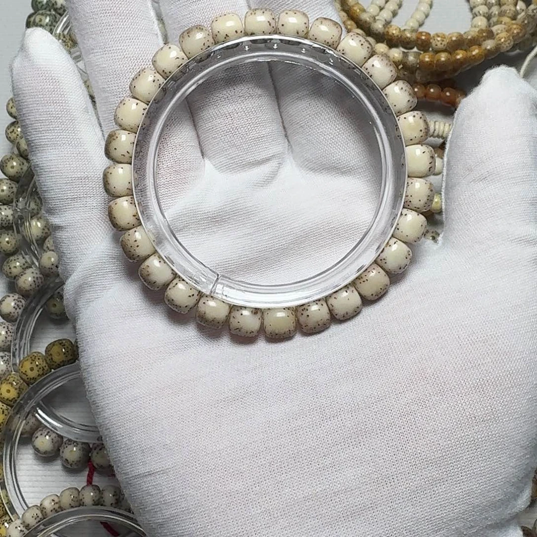 手串星月菩提原生态石玉料8✖️7糯冰河豚手串