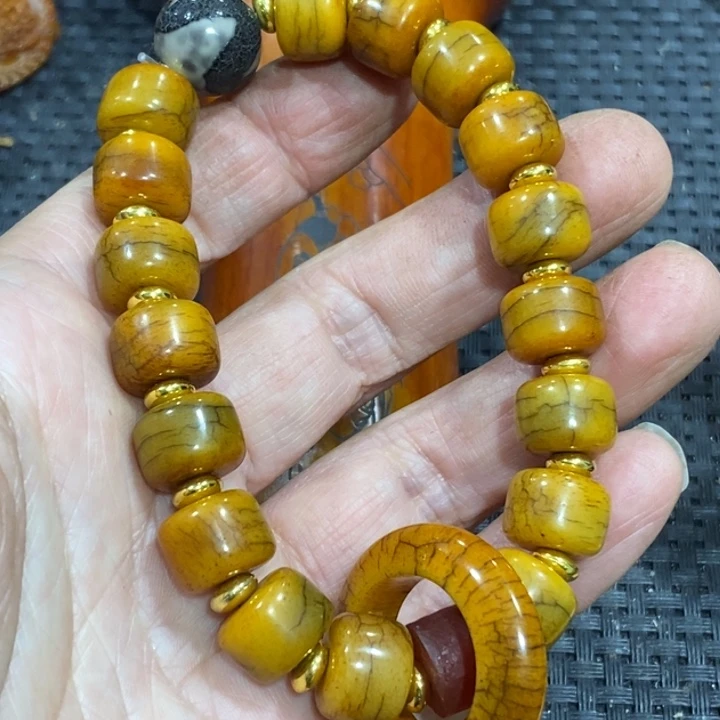 滴血莲花菩提吊坠