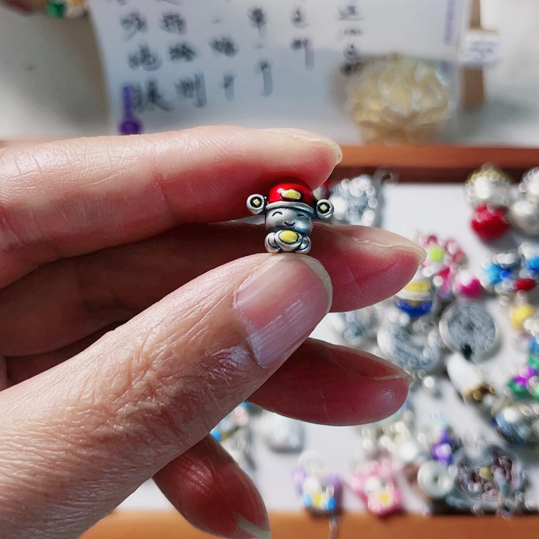 珐琅吊坠足银财财