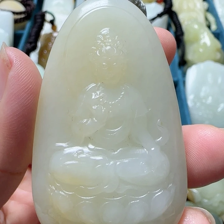 和田玉未镶嵌颈饰