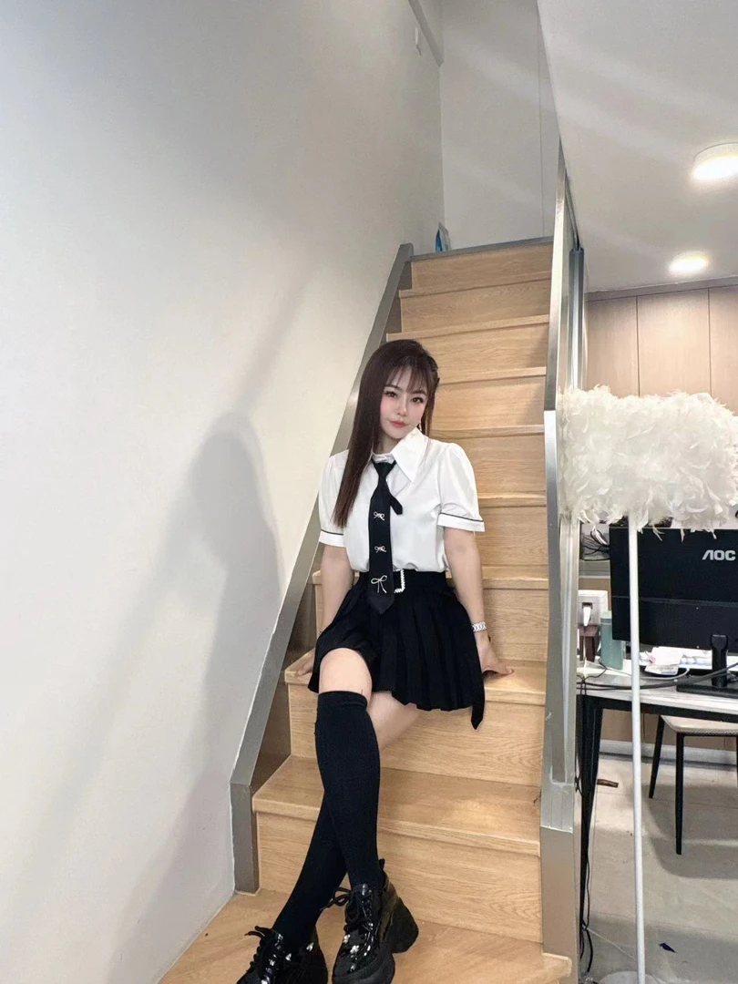 【南油樊樊】深圳南油高货设计师轻奢气质时尚连衣裙