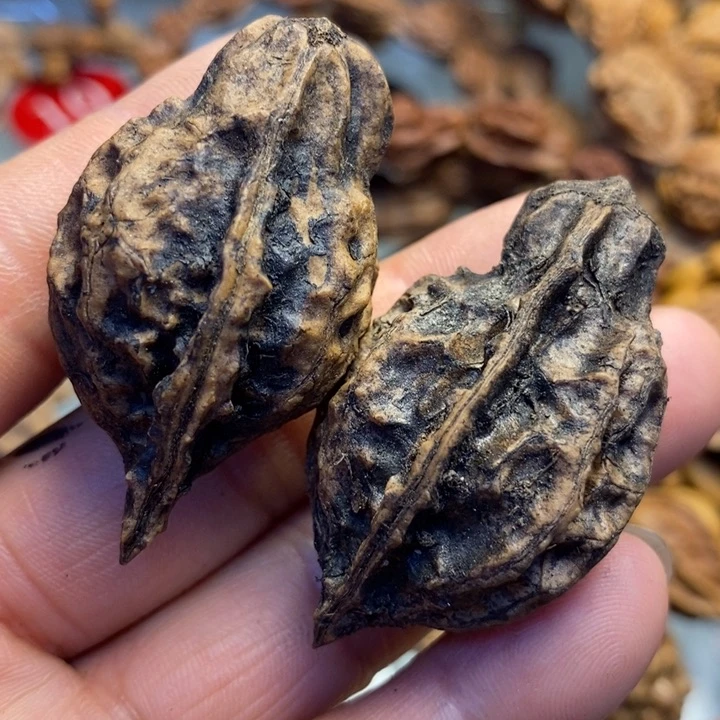 桃核吊坠拿姐工艺50