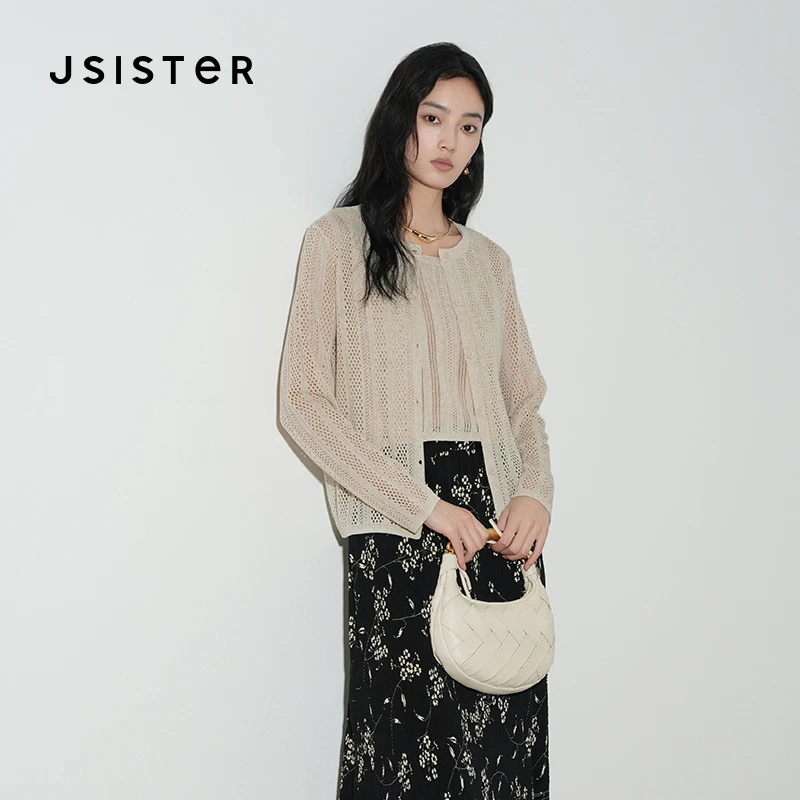 jsister 2025年秋季新品 JS女装时尚米色镂空针织衫两件上衣套装