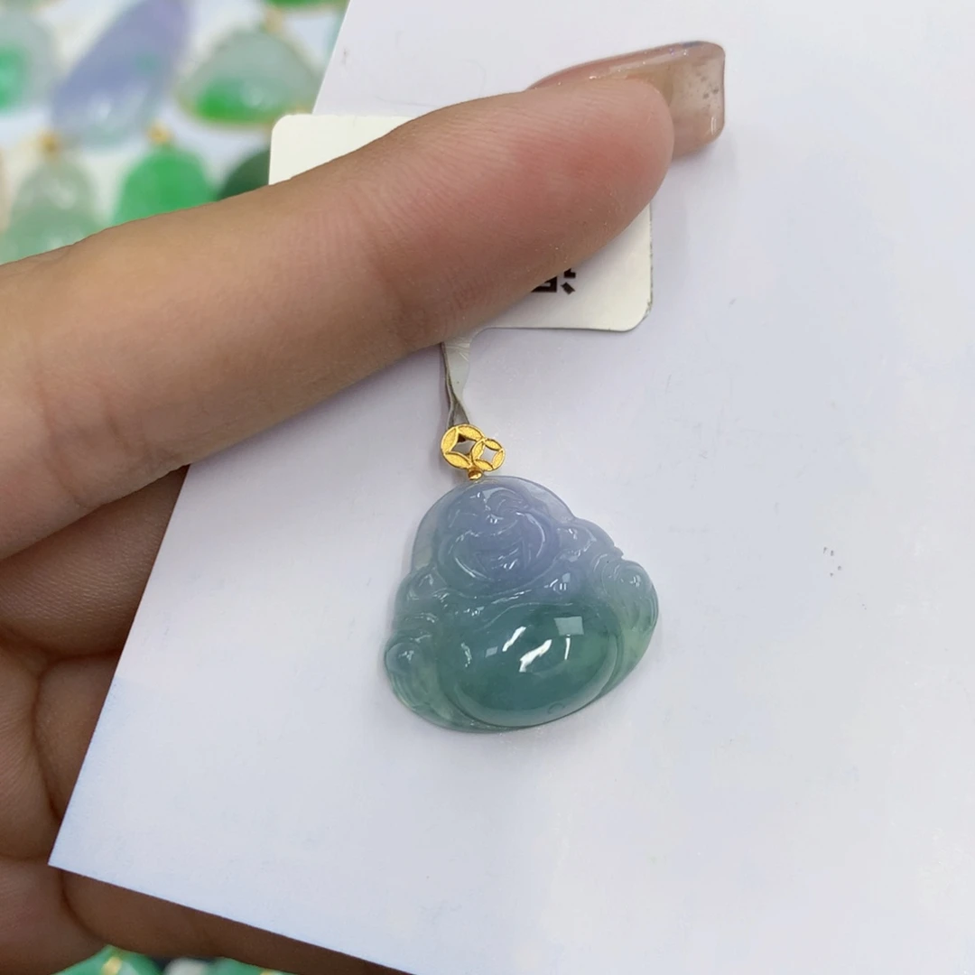 翡翠18K金镶嵌颈饰翡翠