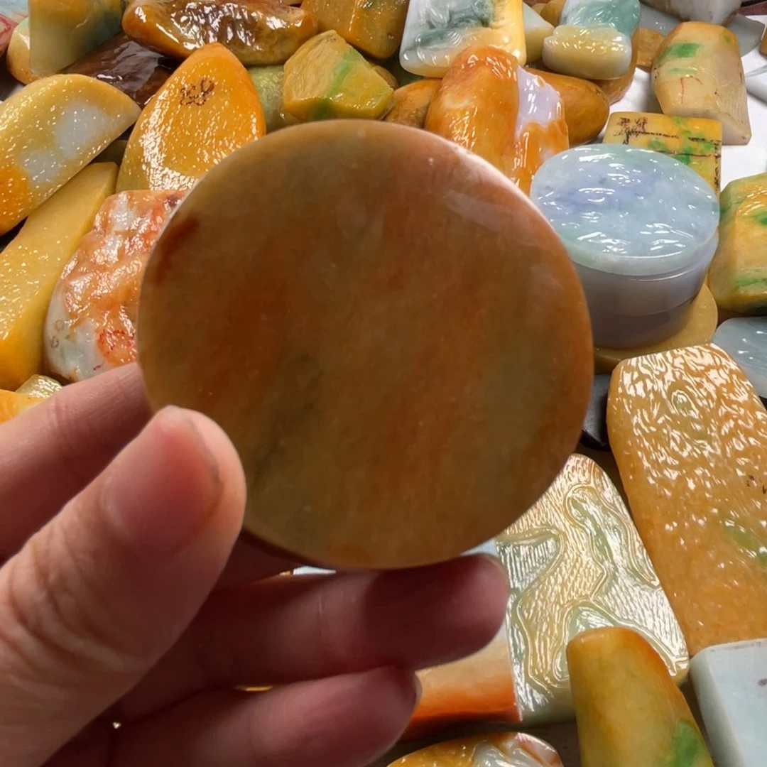 【闪购商品】颈饰未镶嵌翡翠祥翡翠