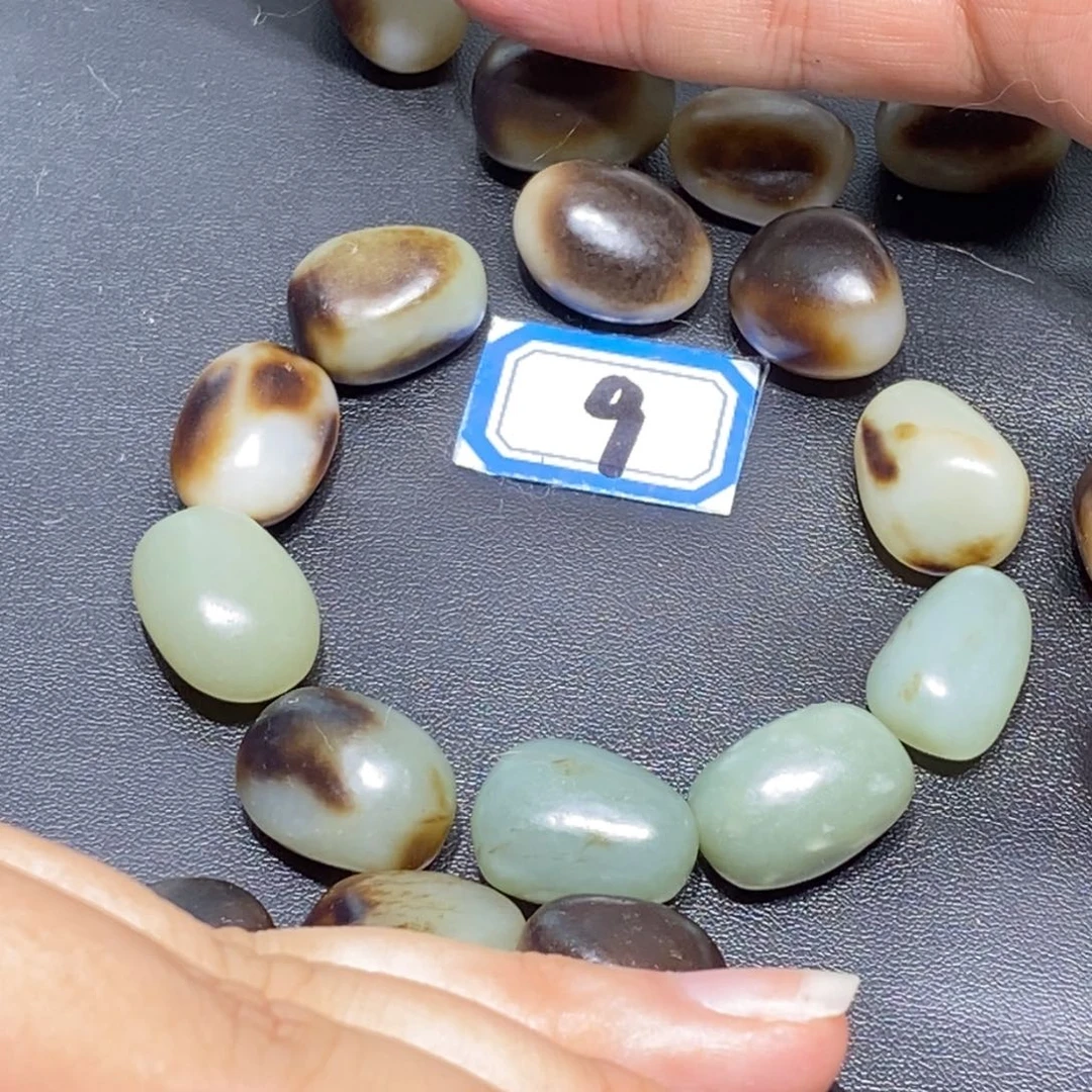 a***m和田玉未镶嵌颈饰