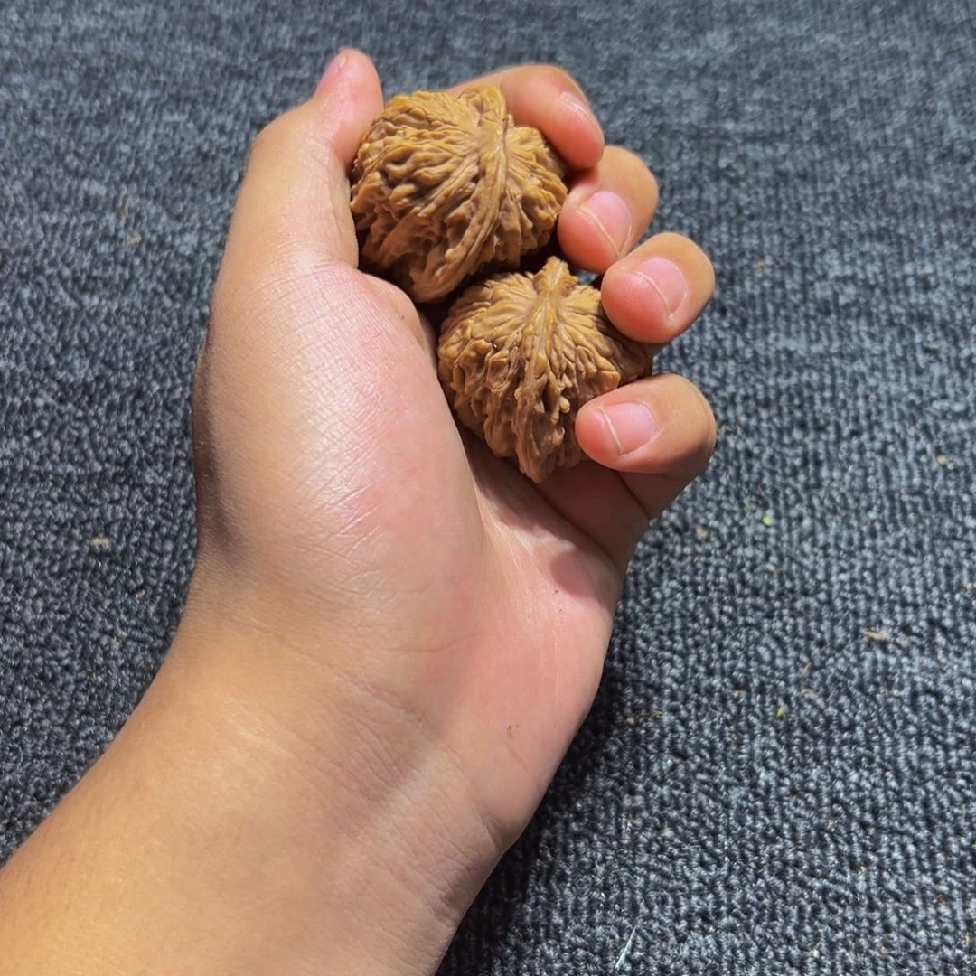 文玩核桃吊坠四座楼