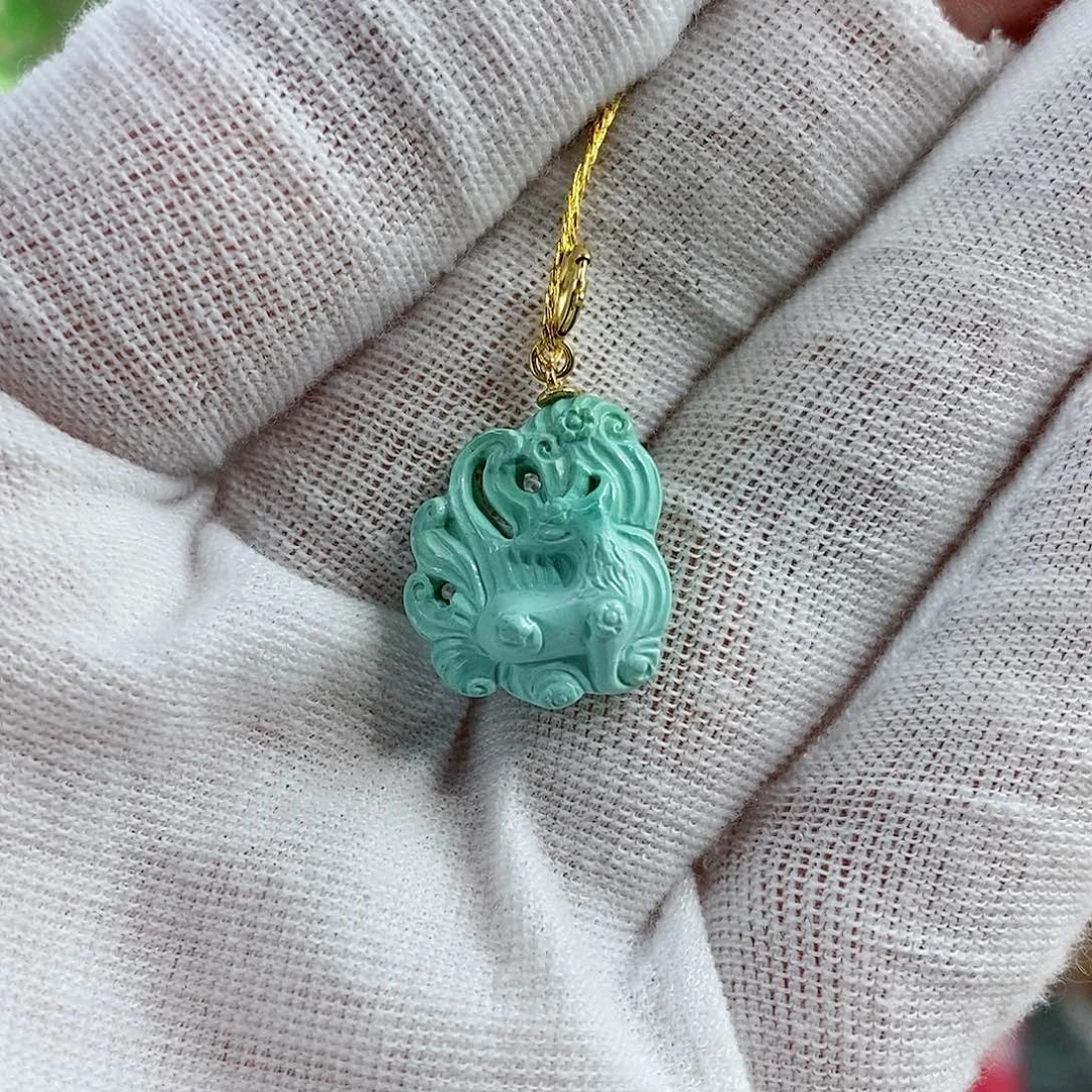 绿松石珠宝奇石18K金镶嵌