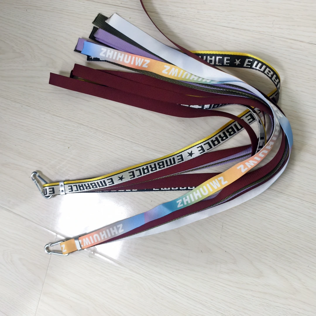 货车轮胎扫泥条五彩飘絮装饰大卡车耐磨甩泥条橡胶轮胎打泥条