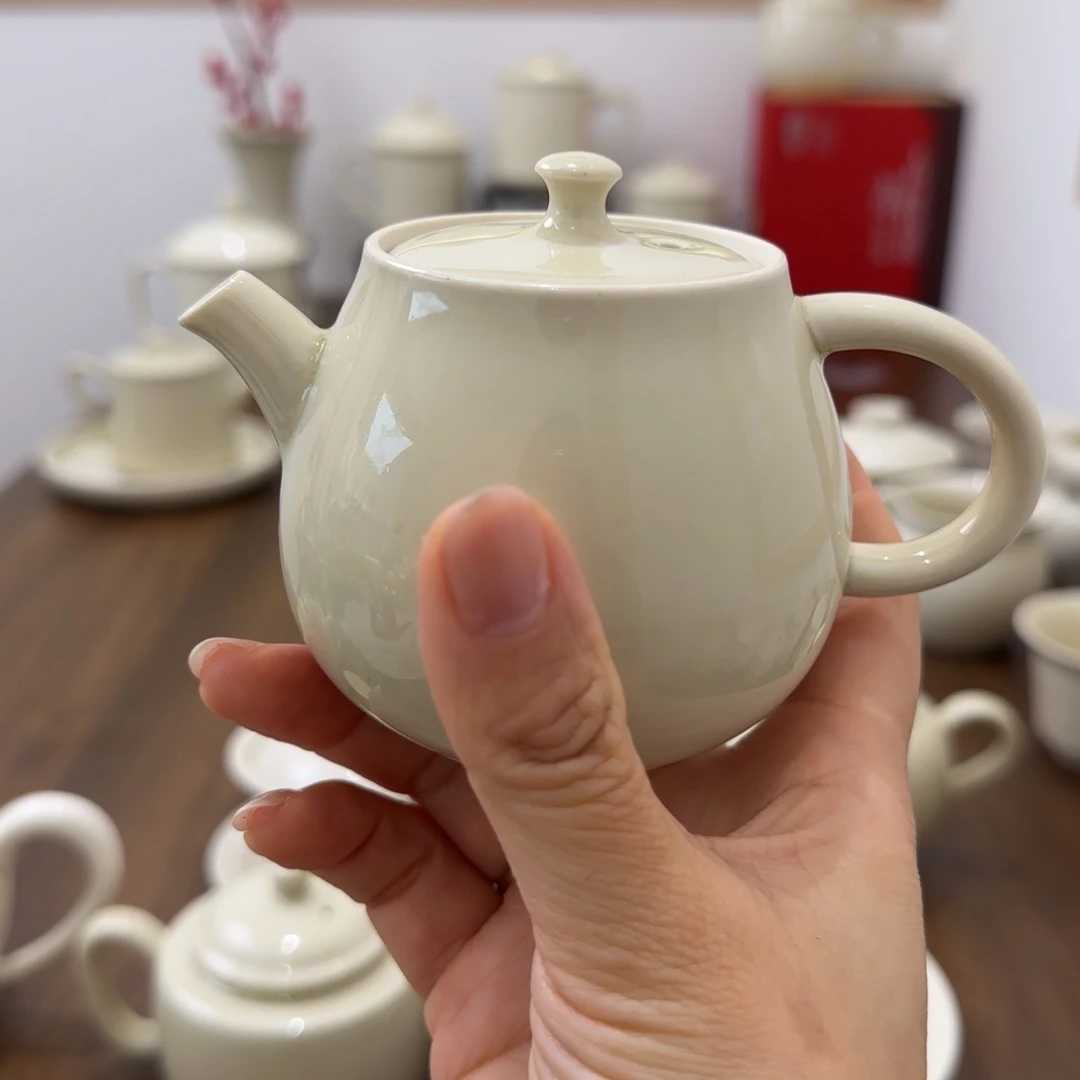 微瑕 定瓷仿古色茶壶 无礼盒