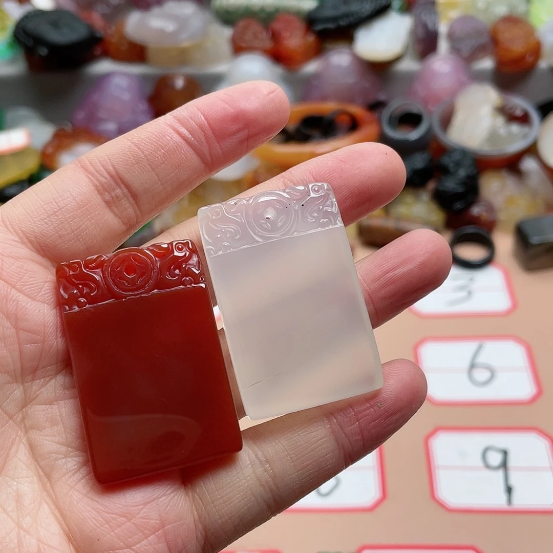 玛瑙/玉髓颈饰合金石***饼