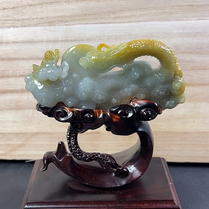 翡翠未镶嵌摆件翡翠