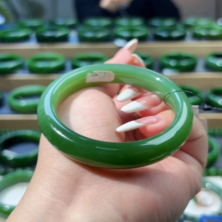 未镶嵌手镯和田玉56-57