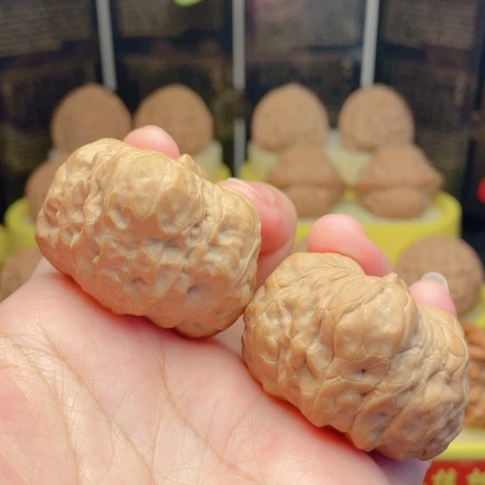 文玩核桃吊坠蛤蟆头一帆风顺