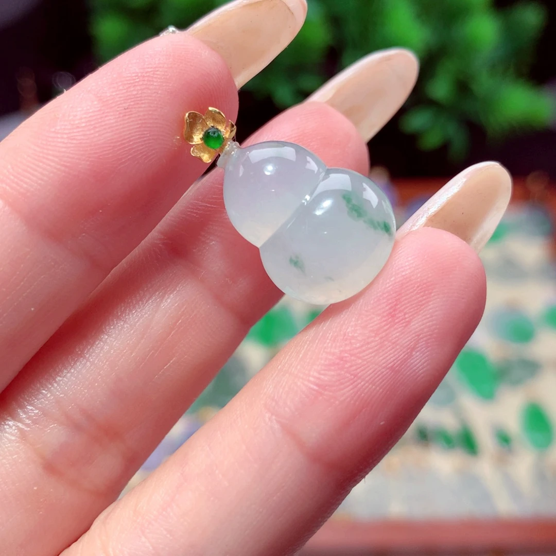 吊坠(不含链)18K金镶嵌翡翠