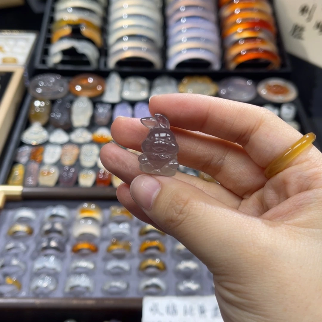 玛瑙/玉髓未镶嵌颈饰