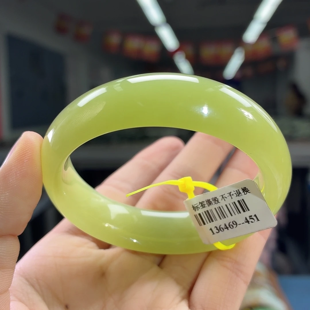 未镶嵌手镯和田玉5253